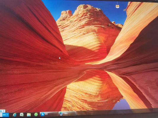 15.6 ιντσών βιομηχανική οθόνη LCD με οθόνη αφής PC με οθόνη XDR OLED